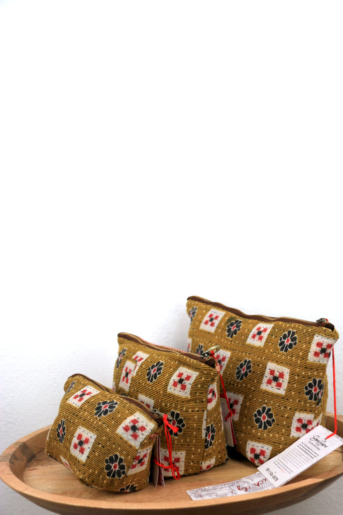Pinki Pouch