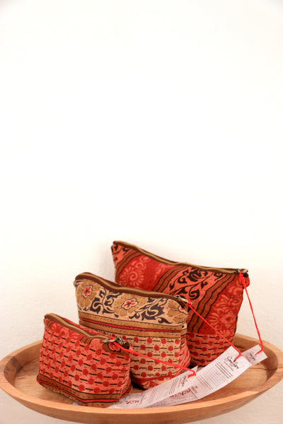 Pinki Pouch