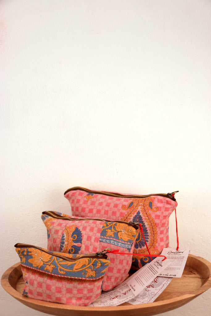 Pinki Pouch