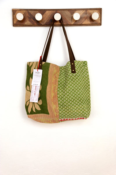 Sammana Tote