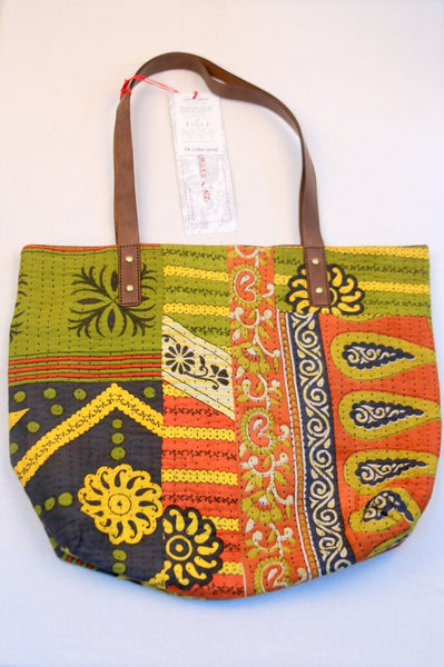 Sammana Tote with Loyal Leather