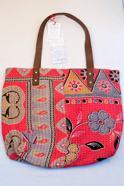 Sammana Tote with Loyal Leather